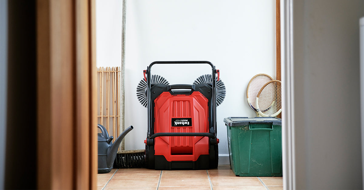An In-Depth Look at Ewbank’s MULTISWEEP Manual Push Sweeper