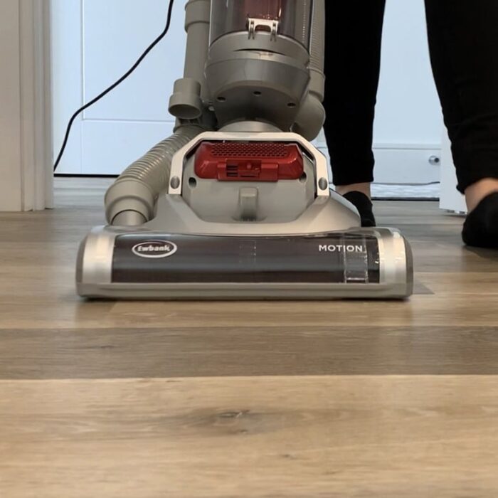 MOTION Pet Upright Bagless Vacuum Cleaner - Image 2