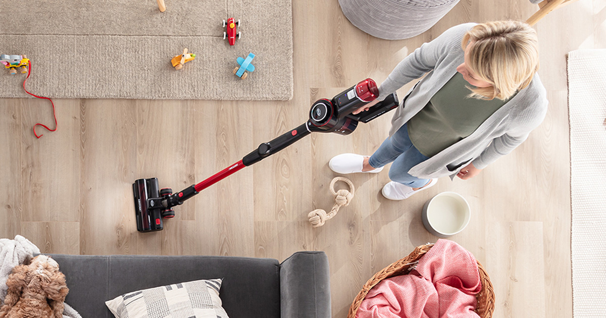 Top down shot of AIRSTORM vacuum cleaner in use